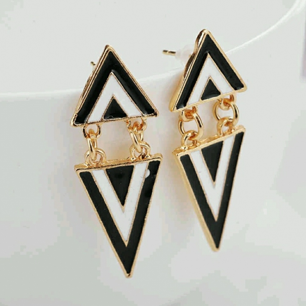 Geometric/Triangular Drop Earrings